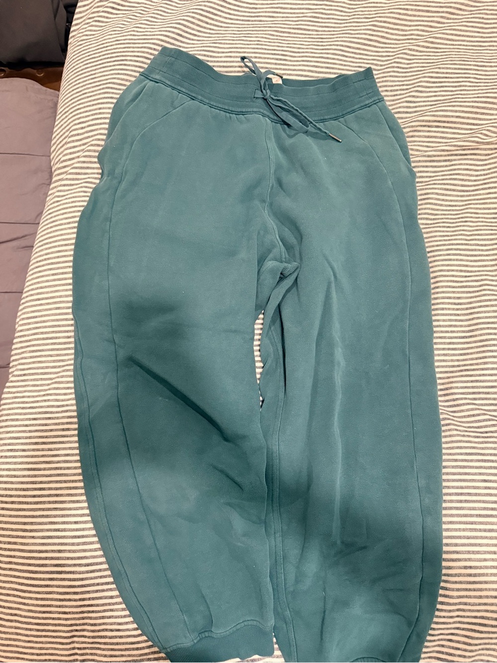lululemon athletica Teal Jogger Sweatpants